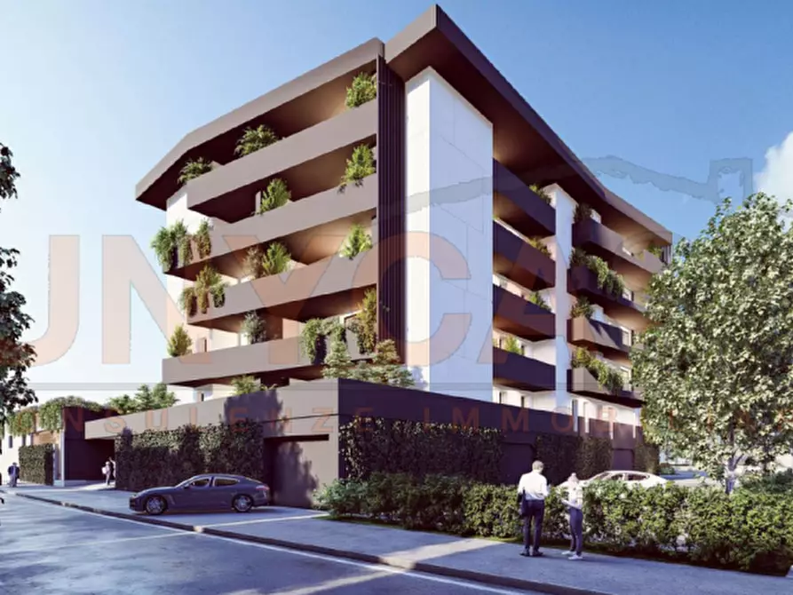 Immagine 4 di Appartamento in vendita  a Padova