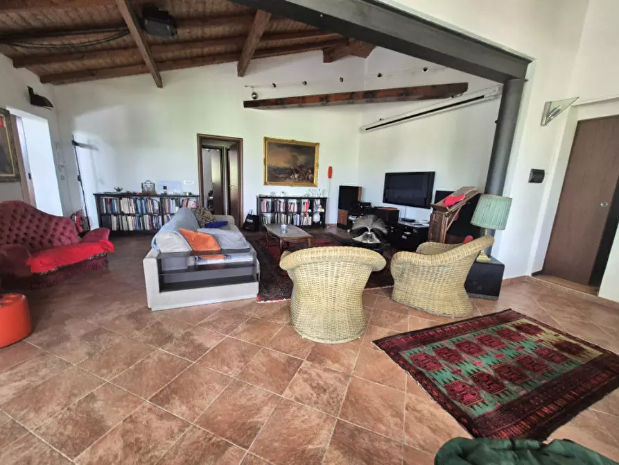 Immagine 19 di Villa in vendita  in Via Cordona 5 a Agrate Conturbia