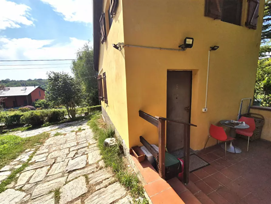 Immagine 33 di Villa in vendita  in Via Cordona 5 a Agrate Conturbia