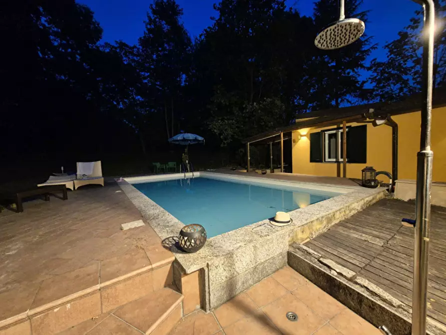 Immagine 39 di Villa in vendita  in Via Cordona 5 a Agrate Conturbia