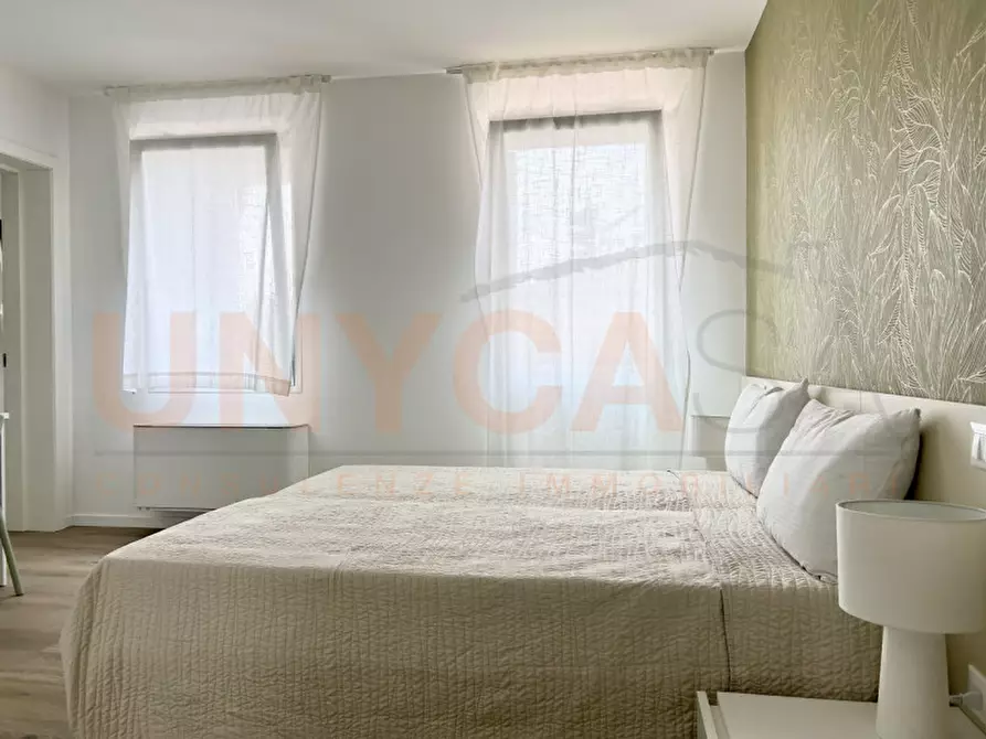 Immagine 13 di Attività commerciale in vendita  in Via Andrea Mantegna a Tombolo