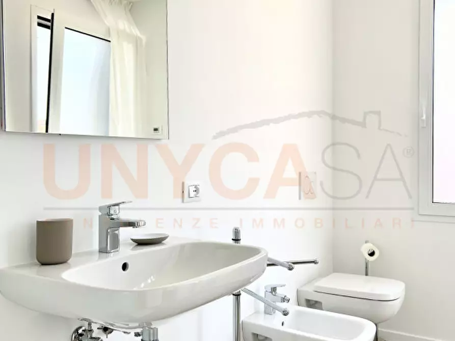 Immagine 17 di Attività commerciale in vendita  in Via Andrea Mantegna a Tombolo