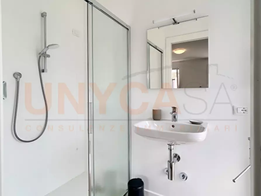 Immagine 27 di Attività commerciale in vendita  in Via Andrea Mantegna a Tombolo