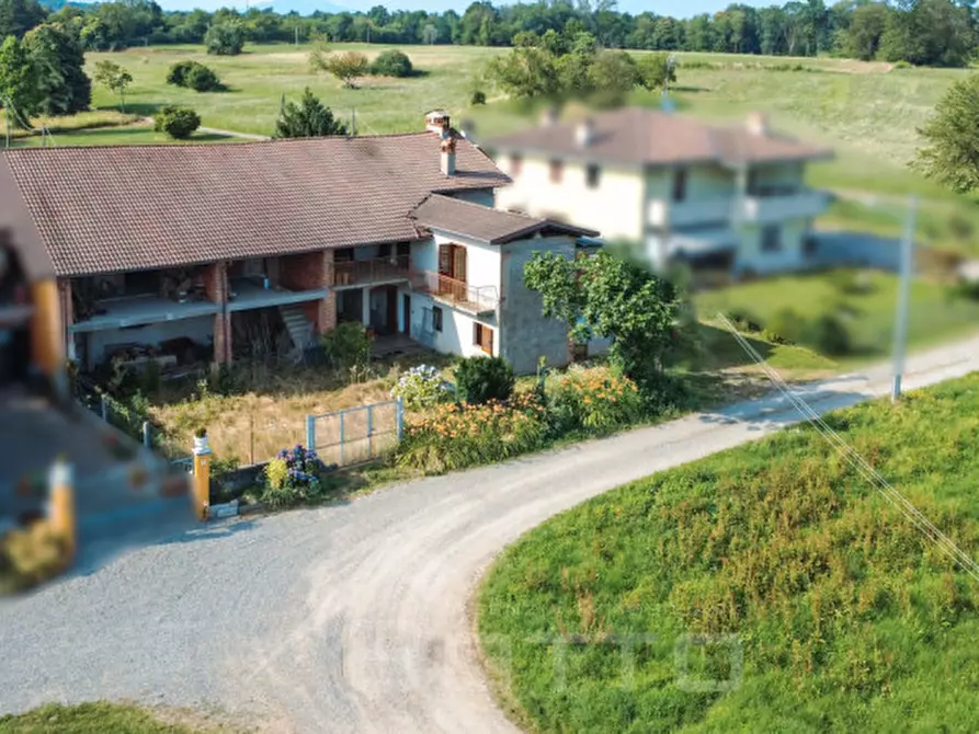 Immagine 3 di Casa indipendente in vendita  in cascina nuova, 3 a Romagnano Sesia