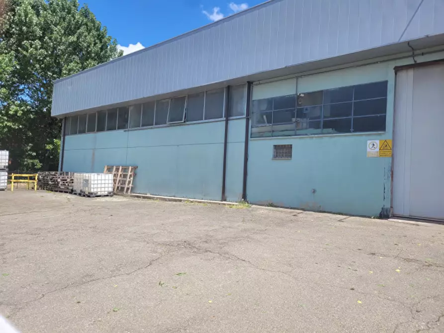 Immagine 1 di Capannone industriale in affitto  a Fiorano Modenese