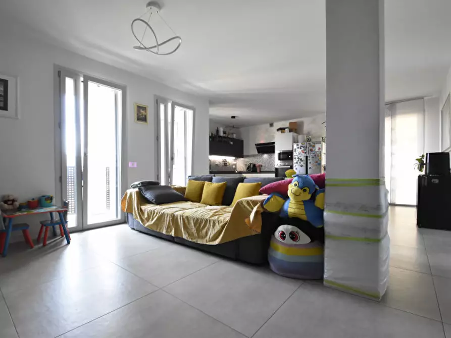 Immagine 7 di Appartamento in vendita  in Via Verona 22 a Sommacampagna