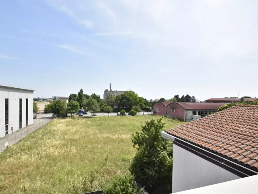 Immagine 16 di Appartamento in vendita  in Via Verona 22 a Sommacampagna