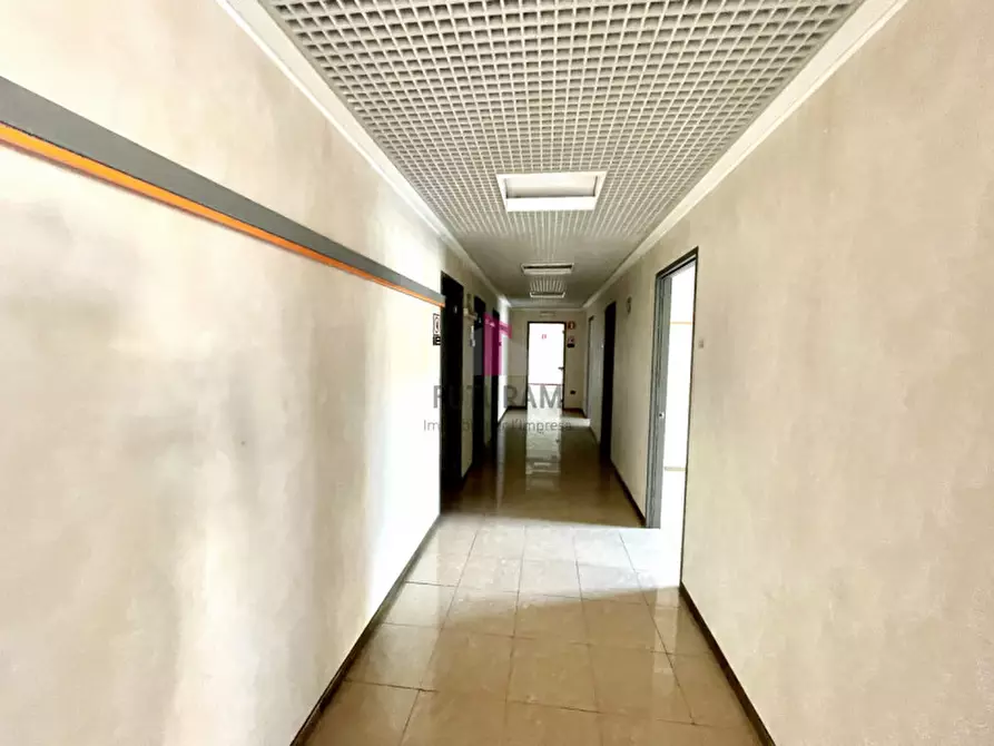 Immagine 13 di Negozio in affitto  in via Fossano a Camponogara