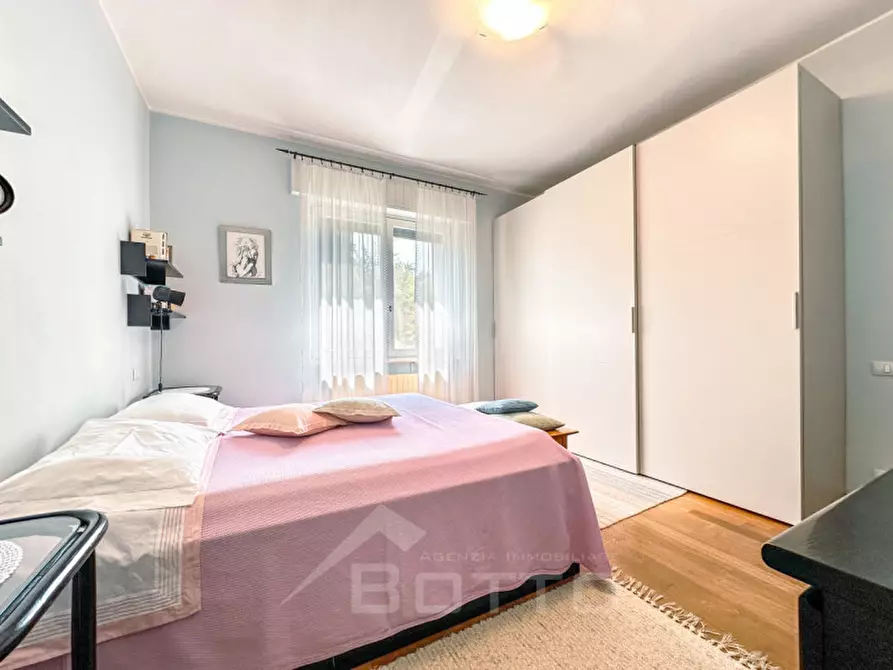 Immagine 14 di Villa in vendita  in Frazione Casareggio a Monleale