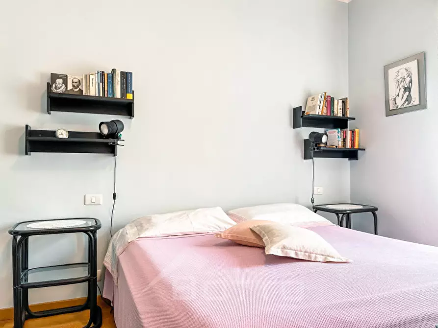 Immagine 15 di Villa in vendita  in Frazione Casareggio a Monleale