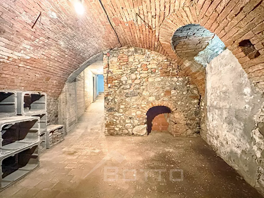Immagine 24 di Villa in vendita  in Frazione Casareggio a Monleale