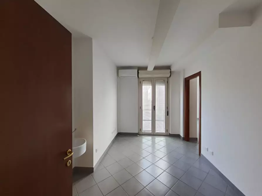 Immagine 17 di Ufficio in affitto  in Via Sacro Cuore a Rovigo