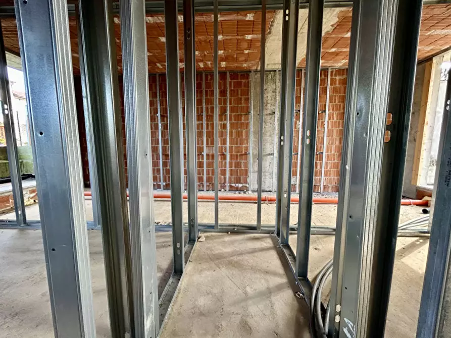 Immagine 12 di Appartamento in vendita  in VIA LONGA a San Martino Di Lupari