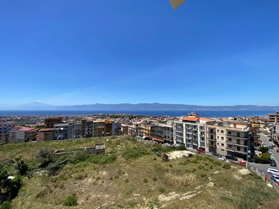 Immagine 5 di Appartamento in vendita  a Reggio Di Calabria