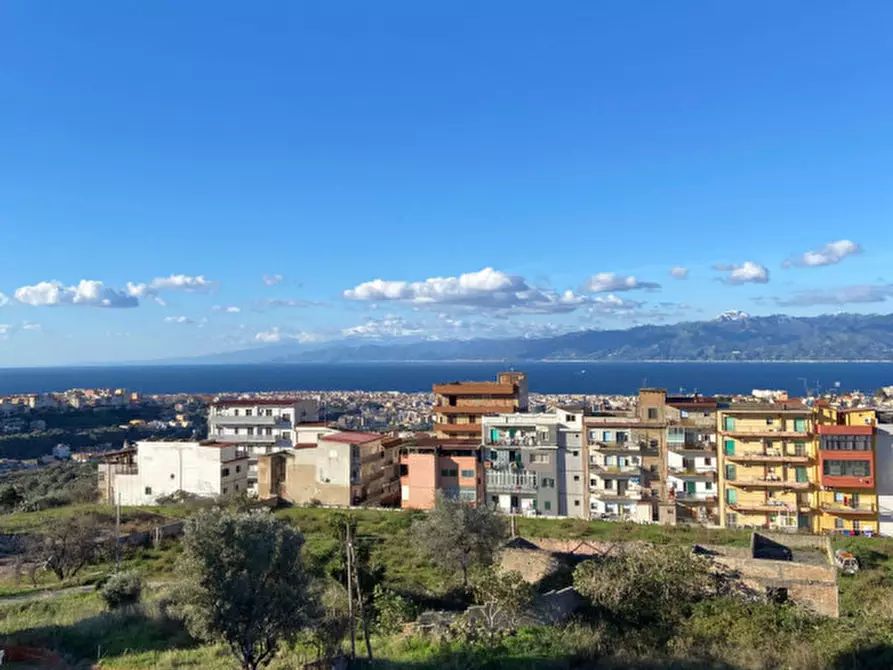 Immagine 20 di Appartamento in vendita  a Reggio Di Calabria