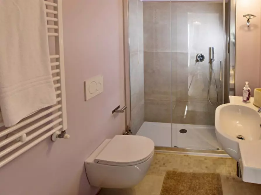 Immagine 12 di Appartamento in vendita  in contrà lodi a Vicenza