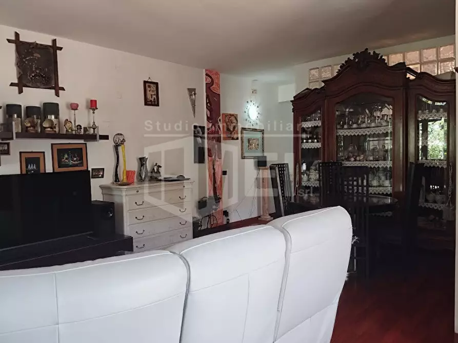 Immagine 7 di Appartamento in vendita  in Via della Porcigliana 5 a Livorno