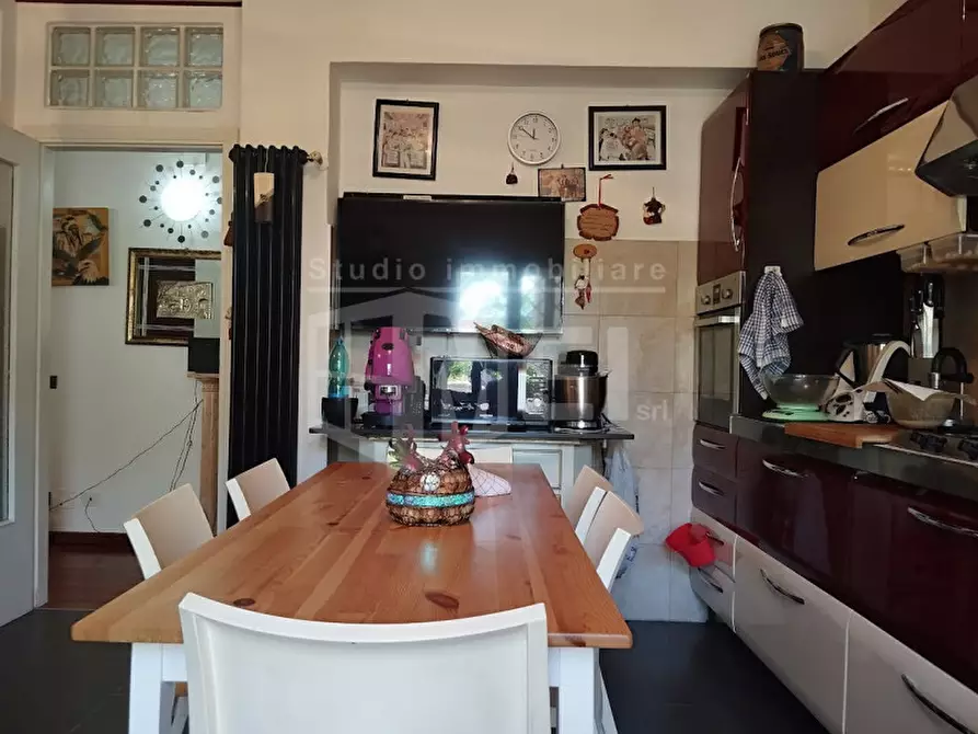 Immagine 13 di Appartamento in vendita  in Via della Porcigliana 5 a Livorno