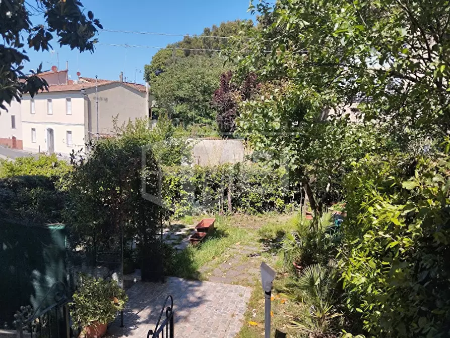 Immagine 28 di Appartamento in vendita  in Via della Porcigliana 5 a Livorno