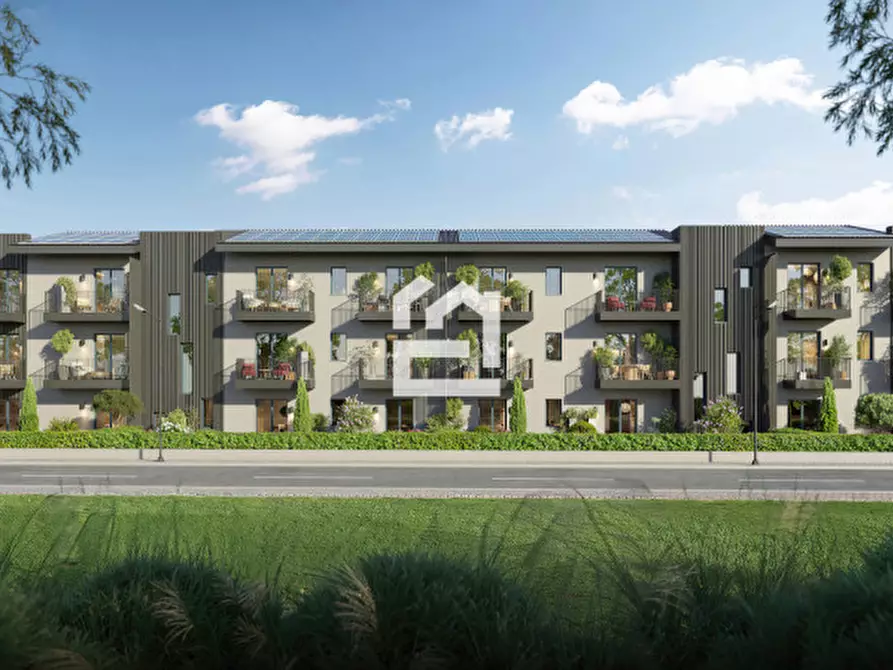 Immagine 4 di Appartamento in vendita  in la famiglia a Lonato del Garda