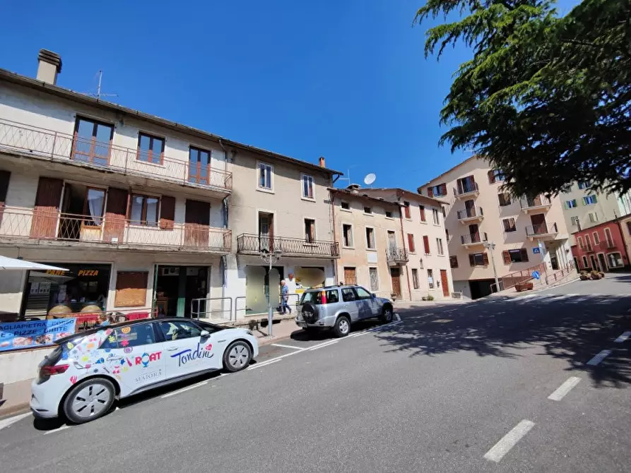 Immagine 20 di Appartamento in vendita  in Via Roma, 24 a Bosco Chiesanuova