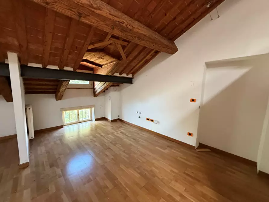 Immagine 4 di Appartamento in vendita  in Strada del Megiaro 1 a Vicenza