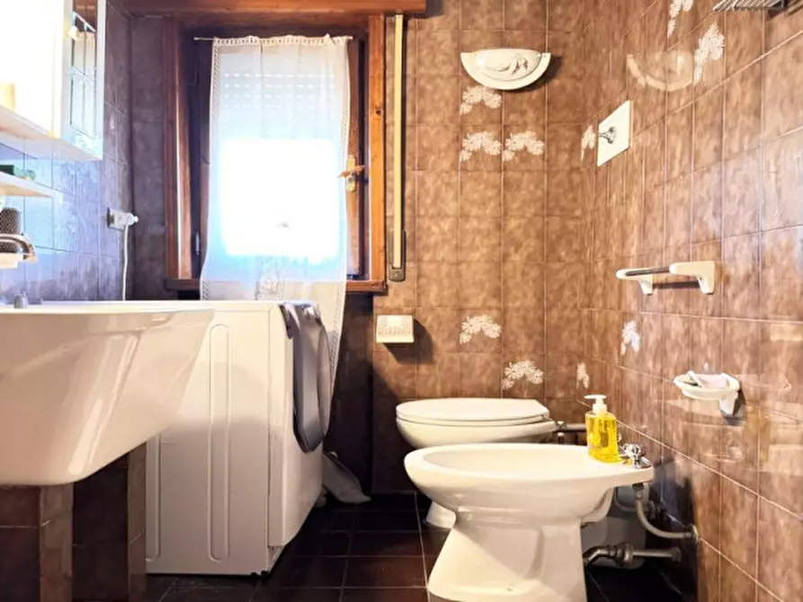 Immagine 10 di Casa bifamiliare in vendita  in Via Piacenza a Lugagnano Val D'arda