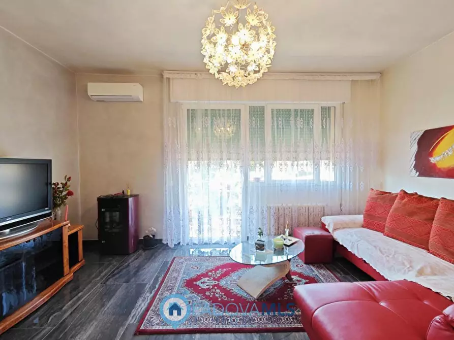 Immagine 1 di Appartamento in vendita  in Via Jacopo Riccati, 2 a Padova