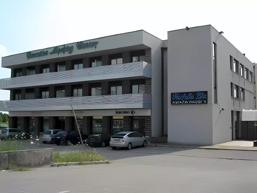 Immagine 12 di Hotel in vendita  in Via Angelo Amasieri 4 - Achille Tellini 3 a Udine