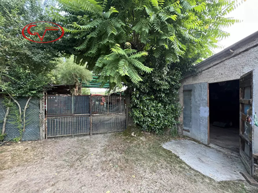 Immagine 6 di Rustico / casale in vendita  in Strada delle Ville a Terranuova Bracciolini