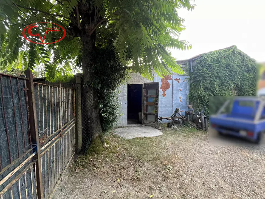 Immagine 7 di Rustico / casale in vendita  in Strada delle Ville a Terranuova Bracciolini