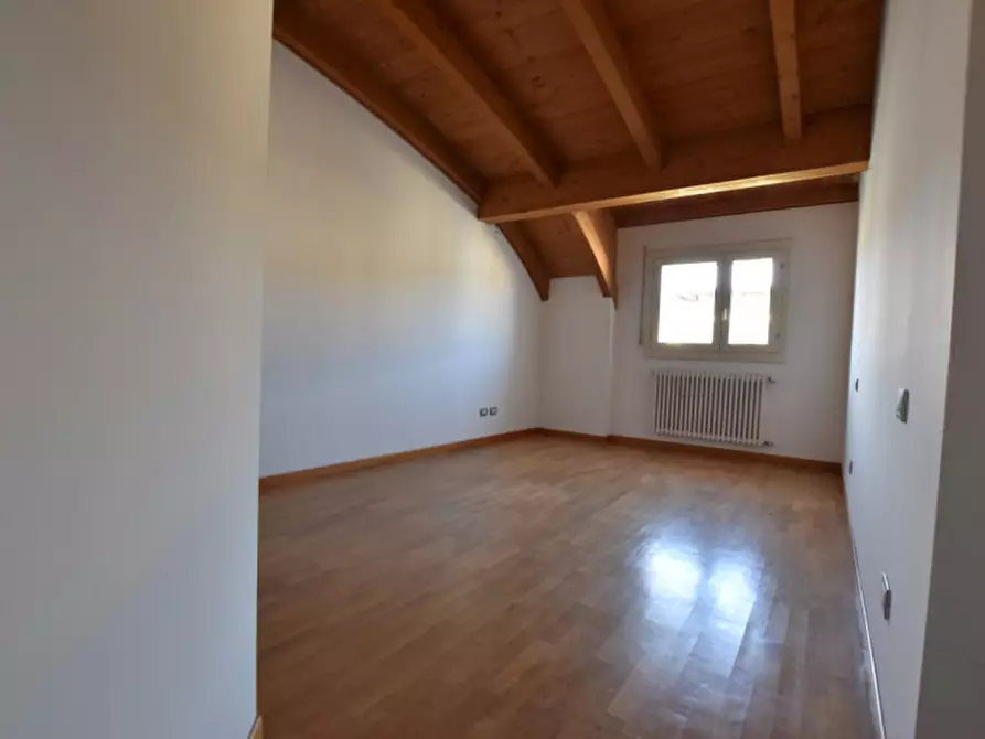 Immagine 28 di Attico in vendita  in Via Giovanni Canestrini a Padova