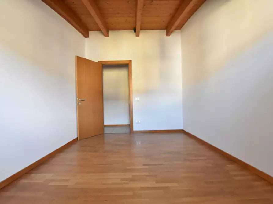 Immagine 34 di Attico in vendita  in Via Giovanni Canestrini a Padova