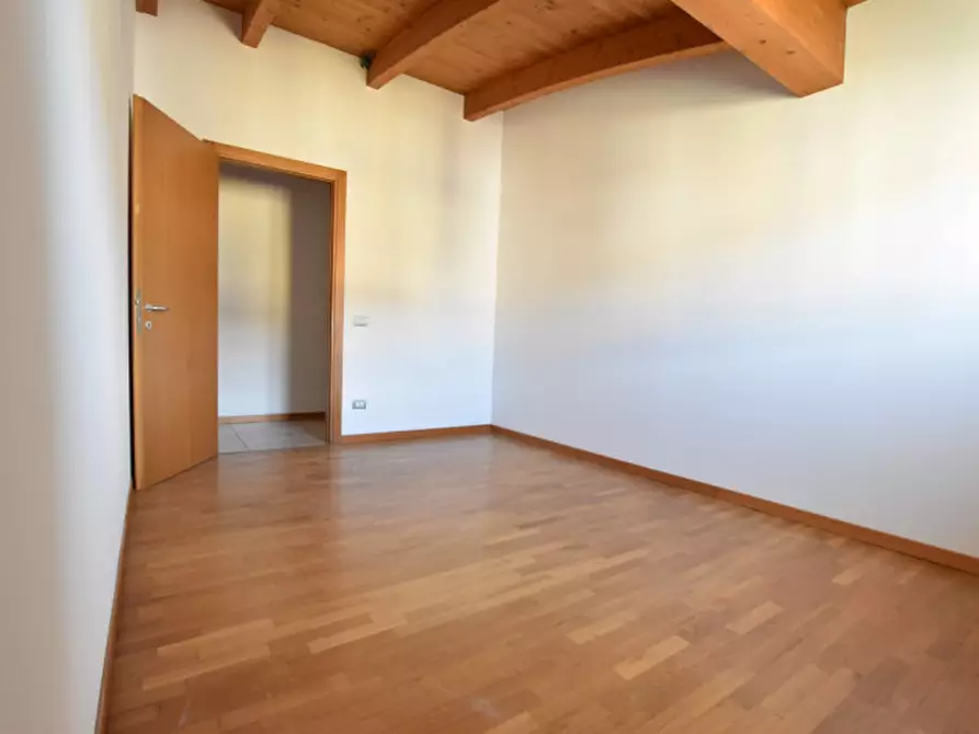 Immagine 35 di Attico in vendita  in Via Giovanni Canestrini a Padova