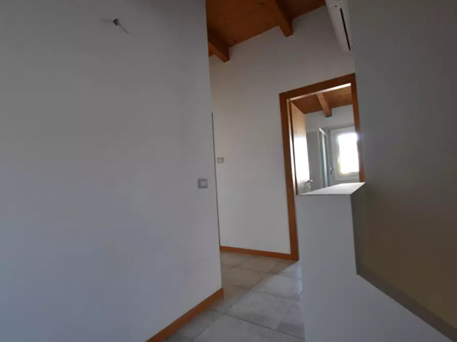 Immagine 48 di Attico in vendita  in Via Giovanni Canestrini a Padova