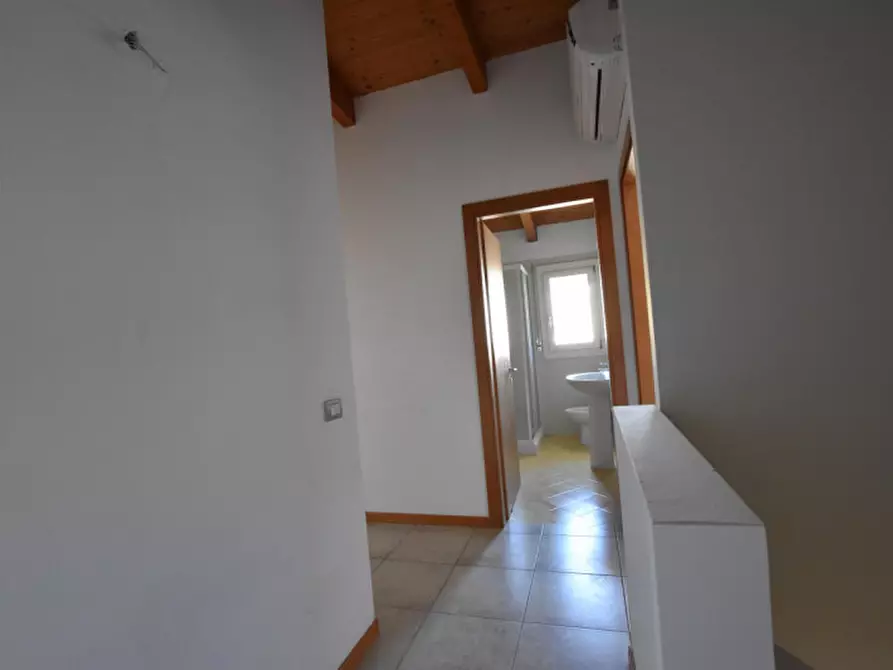 Immagine 49 di Attico in vendita  in Via Giovanni Canestrini a Padova