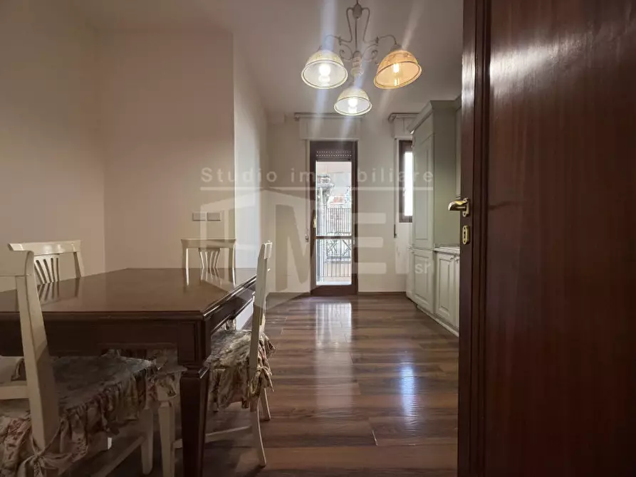 Immagine 3 di Appartamento in vendita  in via grande 164 a Livorno