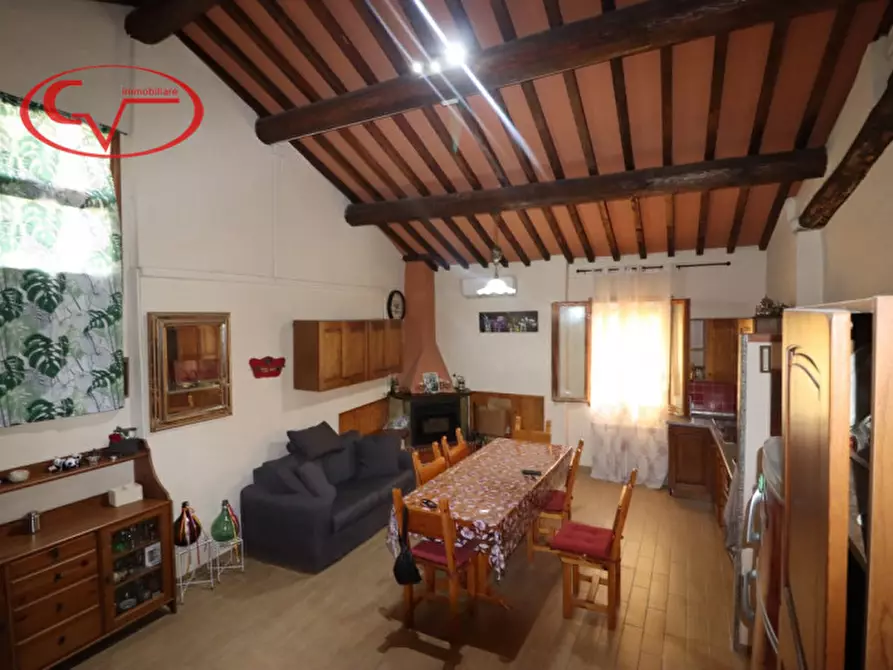 Immagine 2 di Appartamento in vendita  in via isidoro del lungo a Montevarchi