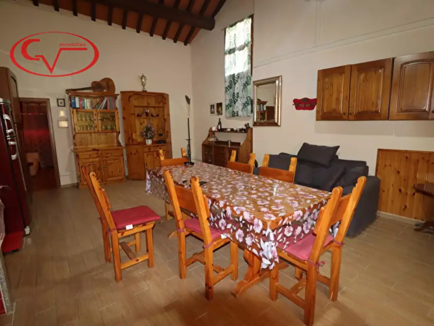 Immagine 3 di Appartamento in vendita  in via isidoro del lungo a Montevarchi