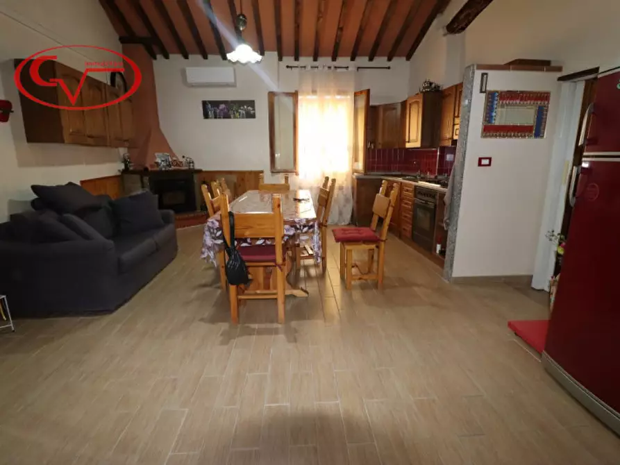 Immagine 4 di Appartamento in vendita  in via isidoro del lungo a Montevarchi