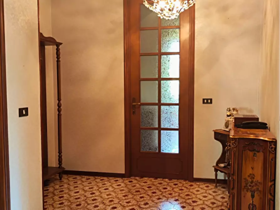 Immagine 12 di Casa indipendente in vendita  in via XXIV Maggio a Parma