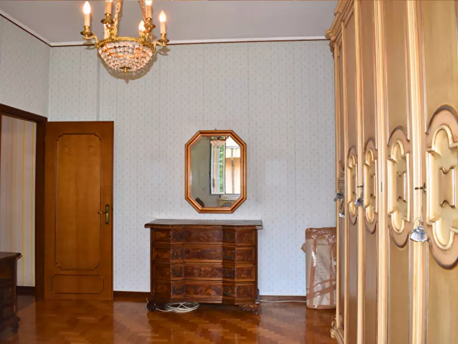 Immagine 21 di Casa indipendente in vendita  in via XXIV Maggio a Parma