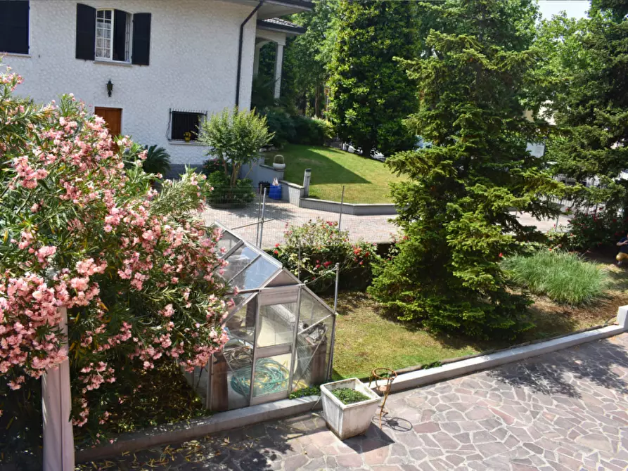 Immagine 22 di Casa indipendente in vendita  in via XXIV Maggio a Parma