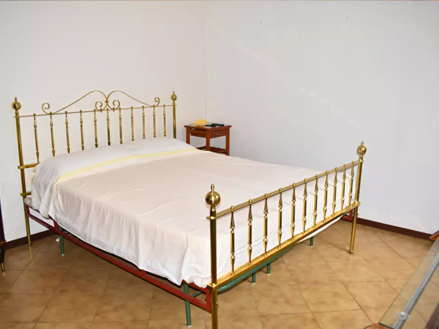 Immagine 43 di Casa indipendente in vendita  in via XXIV Maggio a Parma