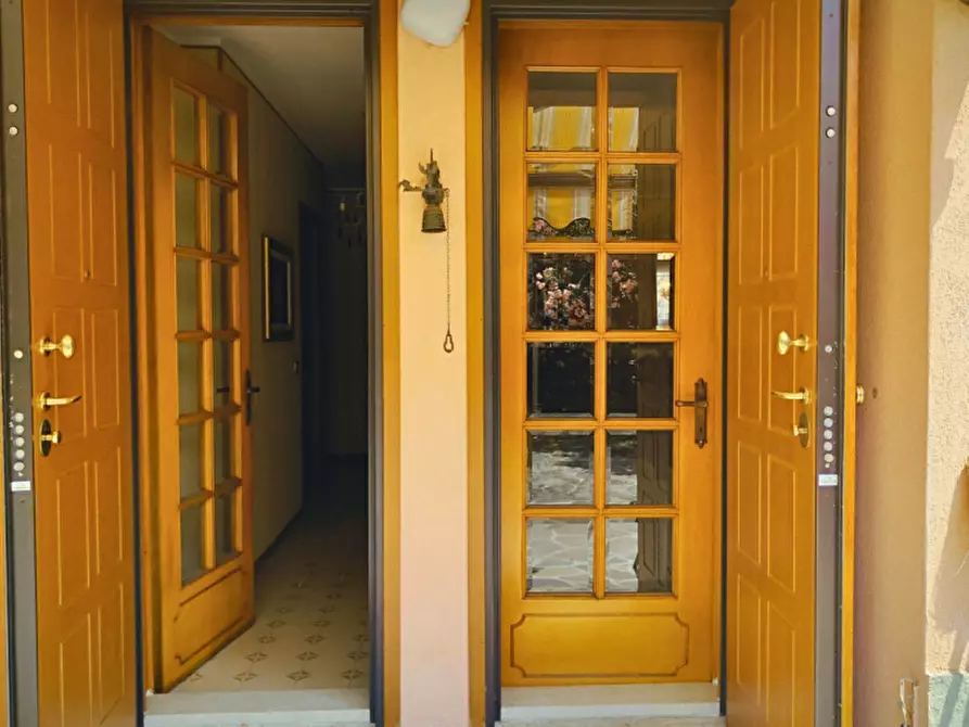 Immagine 45 di Casa indipendente in vendita  in via XXIV Maggio a Parma