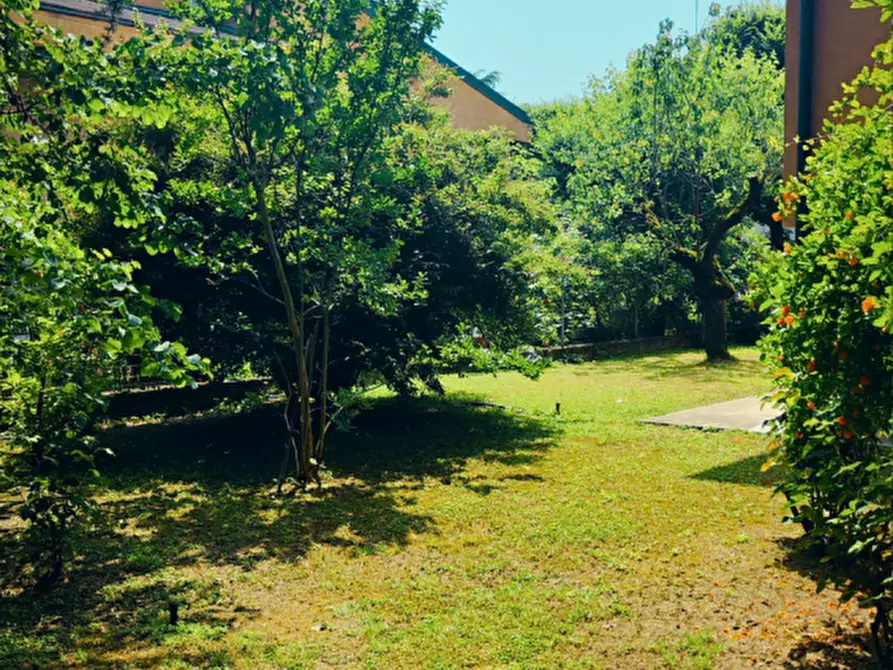 Immagine 52 di Casa indipendente in vendita  in via XXIV Maggio a Parma