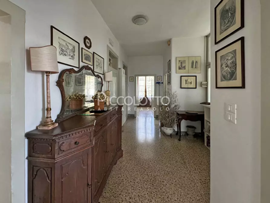 Immagine 8 di Appartamento in vendita  in via Foresto Vecchio a Asolo