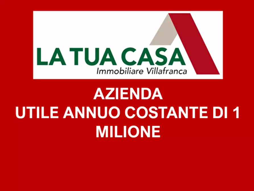 Immagine 1 di Attività commerciale in vendita  a Verona