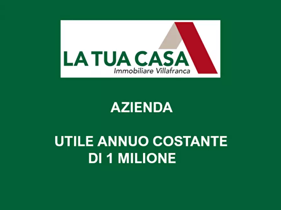 Immagine 1 di Attività commerciale in vendita  a Verona