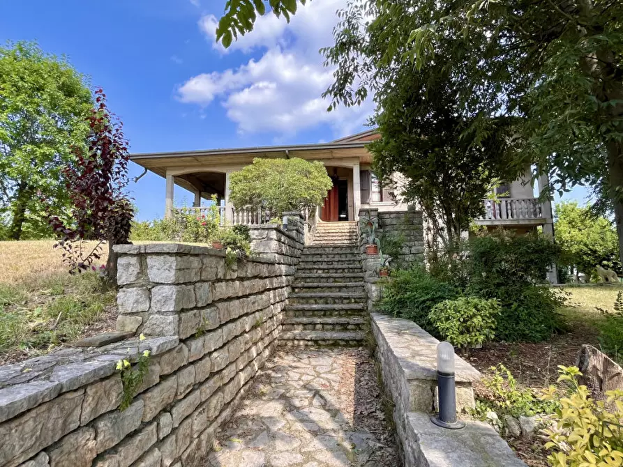 Immagine 2 di Casa indipendente in vendita  in Via Case Nuove a Bedizzole